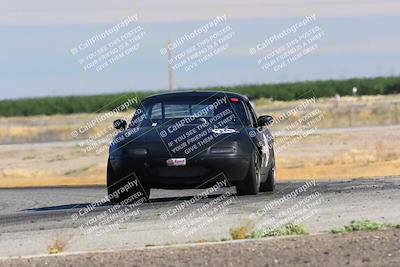 media/Jun-04-2022-CalClub SCCA (Sat) [[1984f7cb40]]/Group 1/Qualifying (Sweeper)/